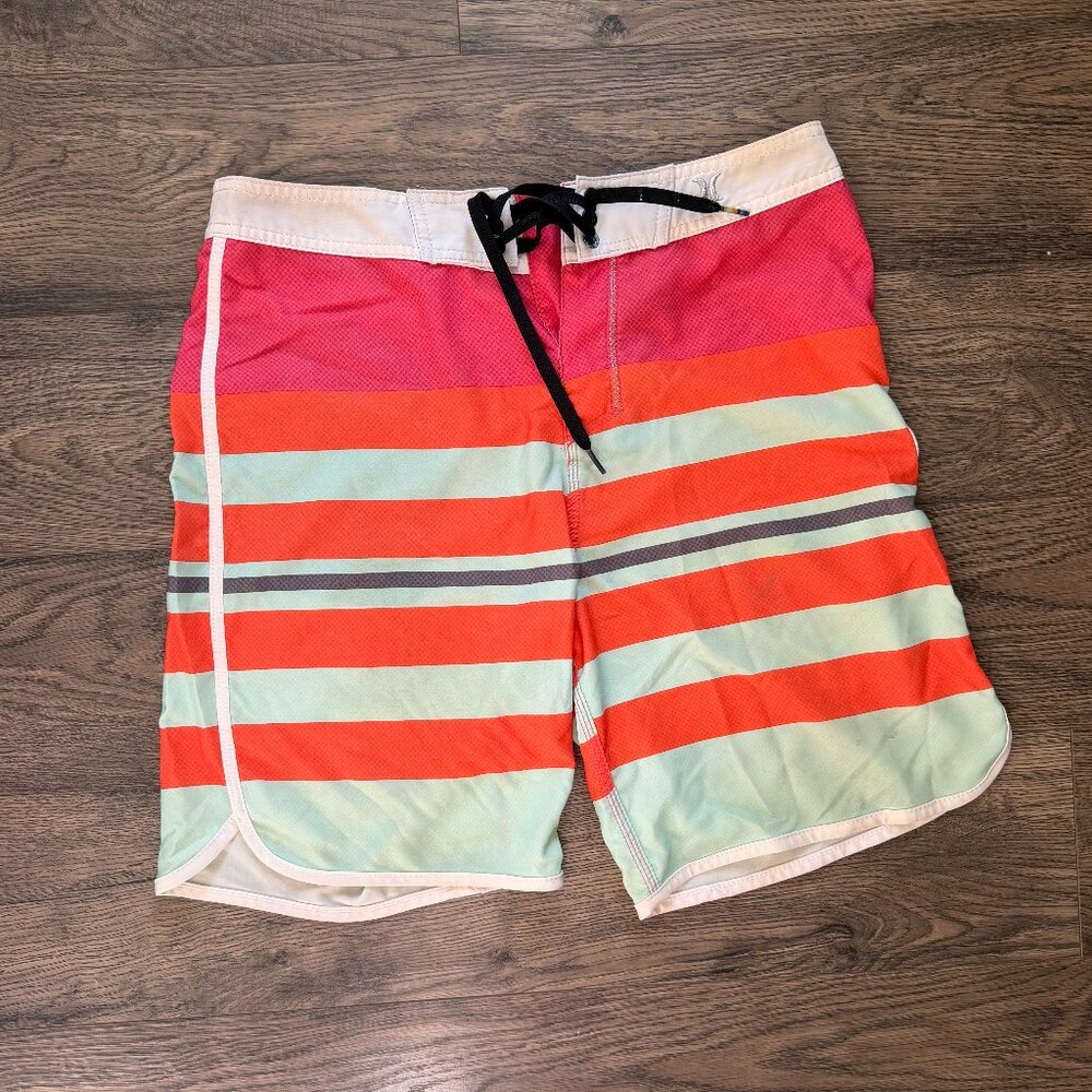 Hurley Phantom Men's Board Short Swim Trunk Multicolored Strip